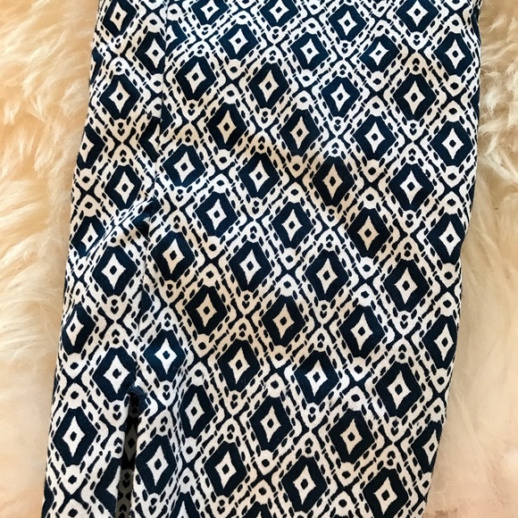 Slim-Fit H&M Patterned Pants - Picture 3 of 5